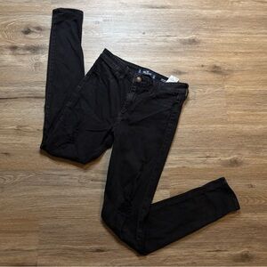 Hollister Black Skinny Jeans Sleek Stretchy Design